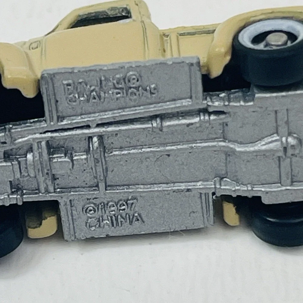 Racing Champions 1/144 scale Tan Pick Up Truck Motor Trend